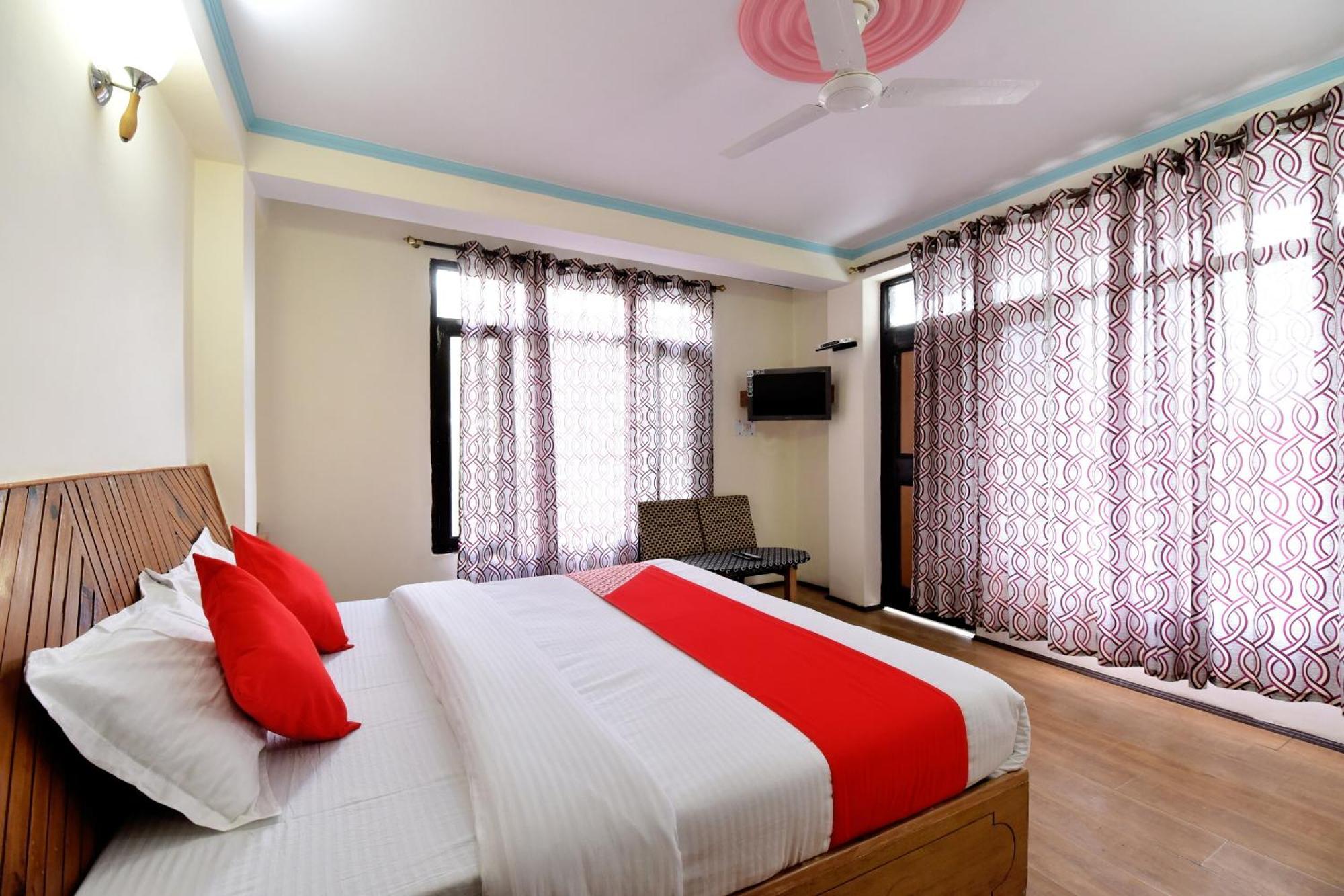 Oyo Hill View Hotel Manali  Luaran gambar